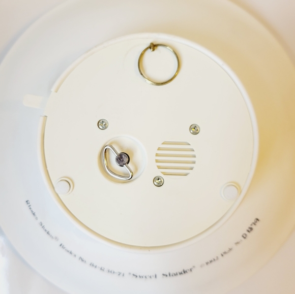 Rhodes Studios 'Sweet Stander' Musical Carousel Horse Plate - Picture 3 of 5